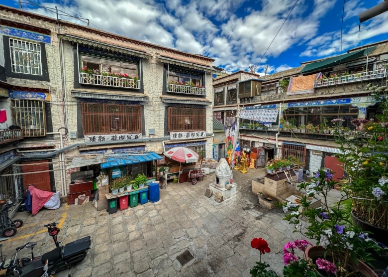 Barkhor Street