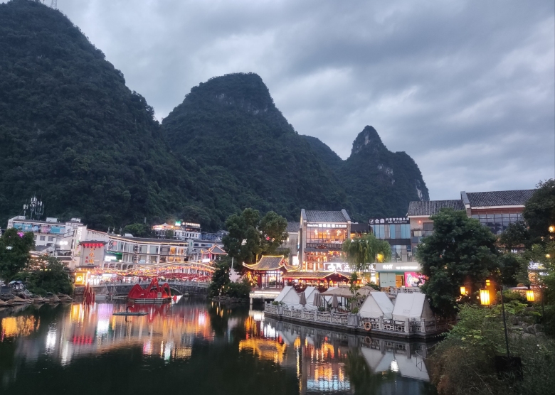 yangshuo west street