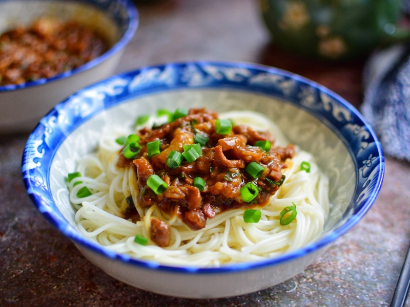 zhajiang noodle